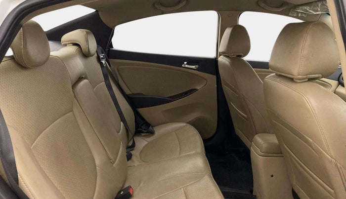 2014 Hyundai Verna FLUIDIC 1.6 VTVT SX OPT, Petrol, Manual, 91,081 km, Right Side Rear Door Cabin
