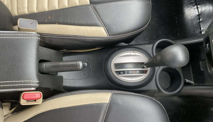 2015 Honda Brio VX AT, Petrol, Automatic, 55,243 km, Gear Lever