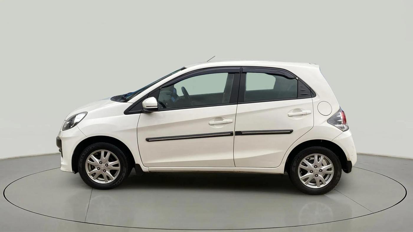 2015 Honda Brio VX AT, Petrol, Automatic, 55,243 km, Left Side