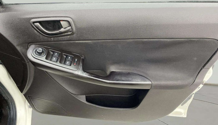 2014 Tata Zest XMS PETROL, Petrol, Manual, 83,782 km, Driver Side Door Panels Control