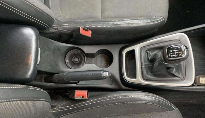2019 Hyundai VENUE SX 1.0 (O) TURBO, Petrol, Manual, 76,373 km, Gear Lever