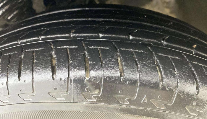 2017 Maruti IGNIS ZETA 1.2 AMT, Petrol, Automatic, 19,200 km, Left Rear Tyre Tread