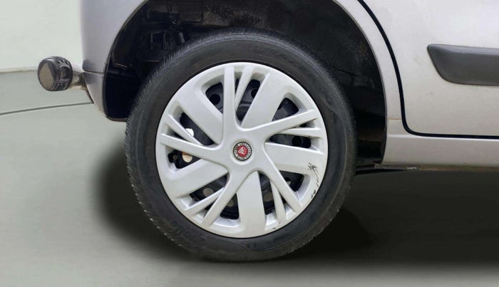 2016 Maruti Wagon R 1.0 VXI AMT, Petrol, Automatic, 23,840 km, Right Rear Wheel