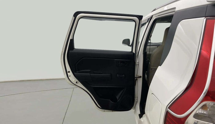 2022 Maruti New Wagon-R LXI CNG 1.0, CNG, Manual, 27,802 km, LHS Rear Door