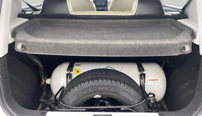 2022 Maruti New Wagon-R LXI CNG 1.0, CNG, Manual, 27,802 km, Boot Inside