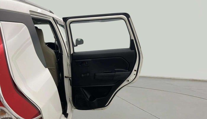 2022 Maruti New Wagon-R LXI CNG 1.0, CNG, Manual, 27,802 km, RHS Rear Door