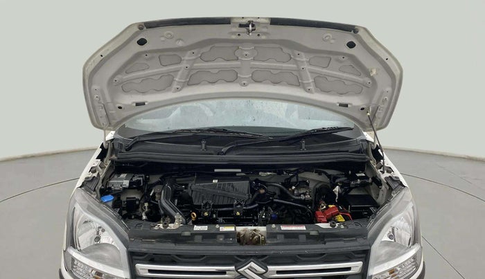 2022 Maruti New Wagon-R LXI CNG 1.0, CNG, Manual, 27,802 km, Open Bonet