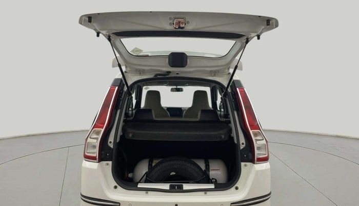 2022 Maruti New Wagon-R LXI CNG 1.0, CNG, Manual, 27,802 km, Boot Door Open