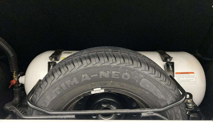 2022 Maruti New Wagon-R LXI CNG 1.0, CNG, Manual, 27,802 km, Spare Tyre