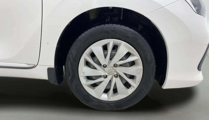 2023 Toyota Glanza S E-CNG, CNG, Manual, 42,448 km, Right Front Wheel