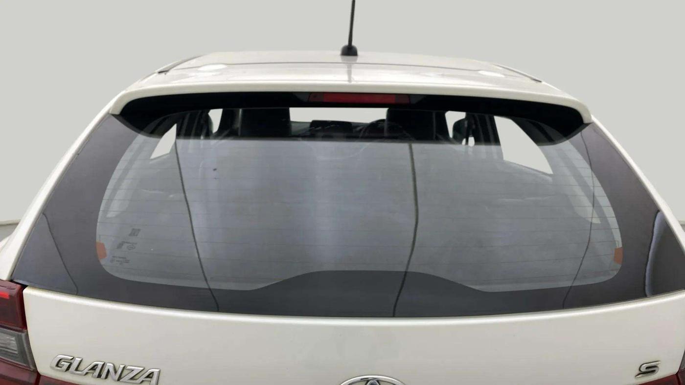 2023 Toyota Glanza S E-CNG, CNG, Manual, 42,448 km, Rear Windshield