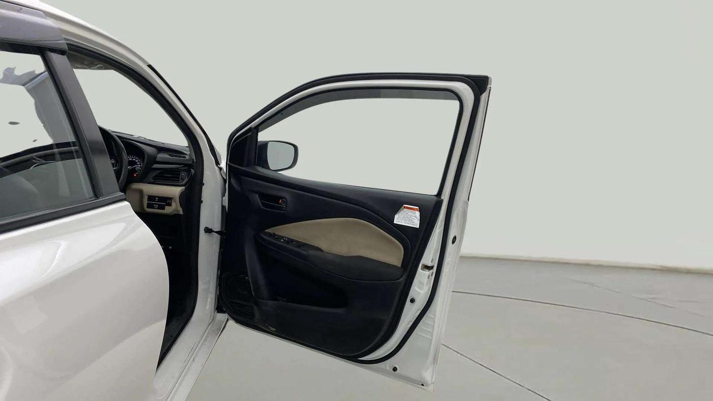 2023 Toyota Glanza S E-CNG, CNG, Manual, 42,448 km, RHS Front Door