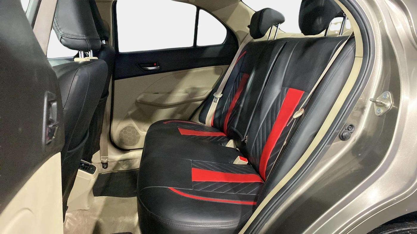 2022 Maruti Dzire VXI, Petrol, Manual, 15,196 km, Right Side Rear Door Cabin