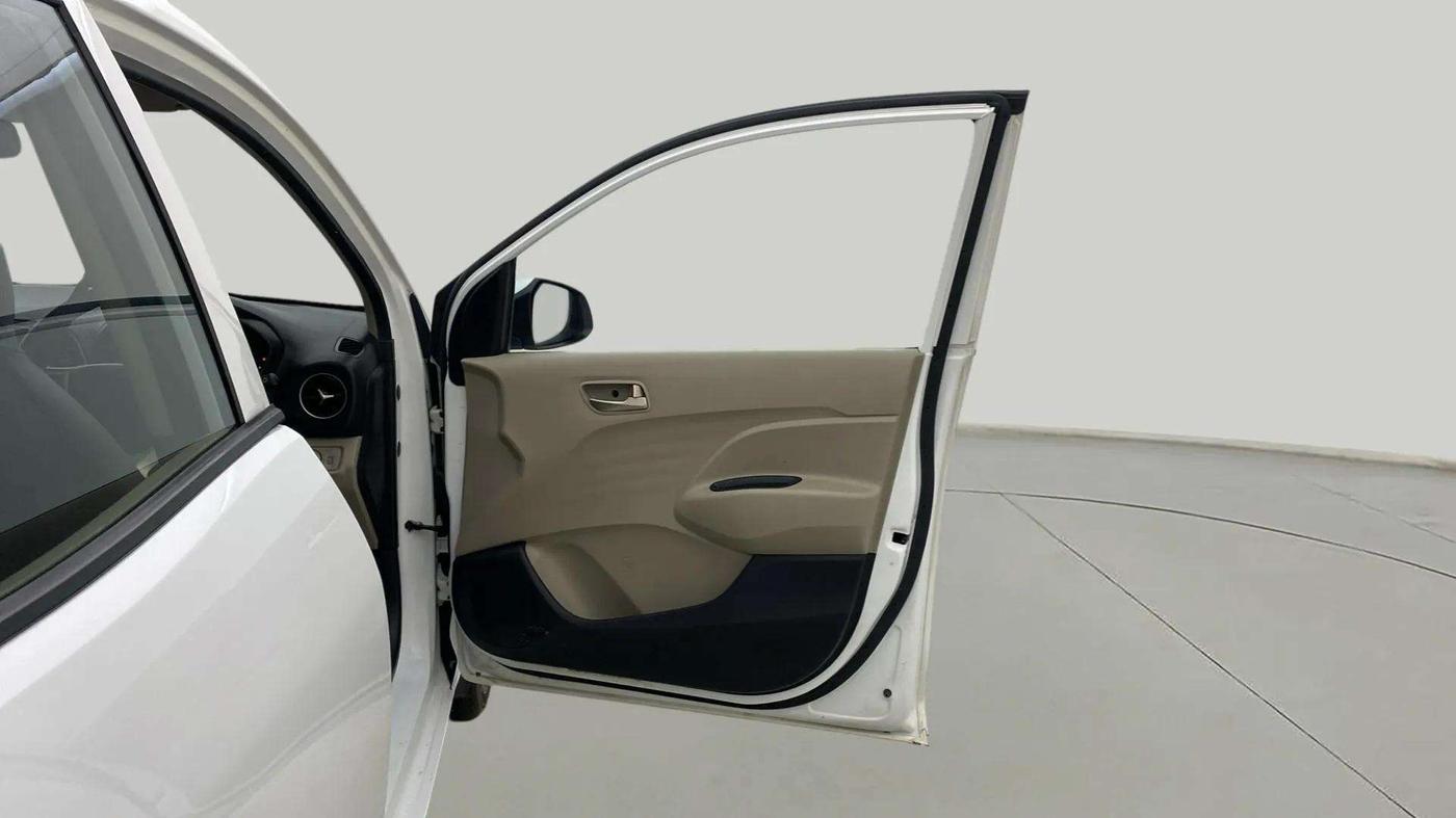 2019 Hyundai NEW SANTRO SPORTZ AMT, Petrol, Automatic, 36,299 km, RHS Front Door
