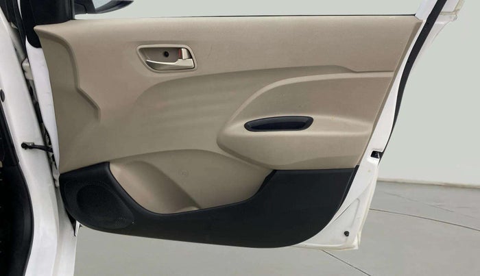 2019 Hyundai NEW SANTRO SPORTZ AMT, Petrol, Automatic, 36,299 km, Driver Side Door Panels Control