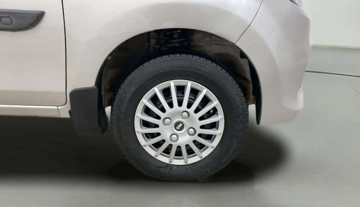2016 Maruti Alto 800 LXI, Petrol, Manual, 56,172 km, Right Front Wheel