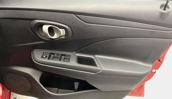 2019 Datsun Go Plus T(O), Petrol, Manual, 31,424 km, Driver Side Door Panels Control
