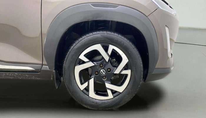 2021 Nissan MAGNITE XV PREMIUM TURBO CVT, Petrol, Automatic, 43,378 km, Right Front Wheel
