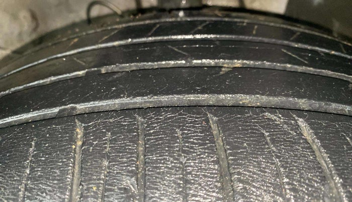 2019 Hyundai VENUE SX PLUS 1.0 TURBO DCT, Petrol, Automatic, 33,453 km, Right Front Tyre Tread
