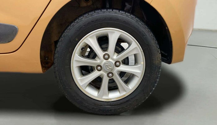2014 Hyundai Grand i10 ASTA AT 1.2 KAPPA VTVT, Petrol, Automatic, 40,833 km, Left Rear Wheel