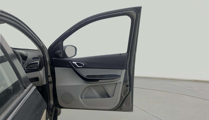 2020 Tata Tiago XZ PLUS PETROL, Petrol, Manual, 72,286 km, RHS Front Door