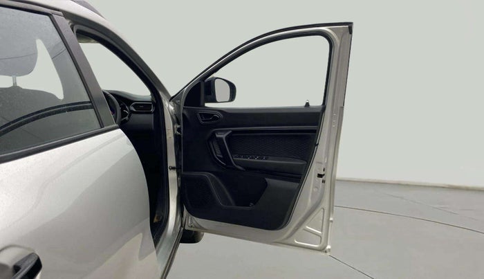 2022 Renault Kiger RXZ AMT, Petrol, Automatic, 36,251 km, RHS Front Door