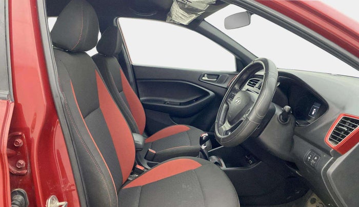 2018 Hyundai i20 Active 1.2 SX, Petrol, Manual, 31,659 km, Right Side Front Door Cabin