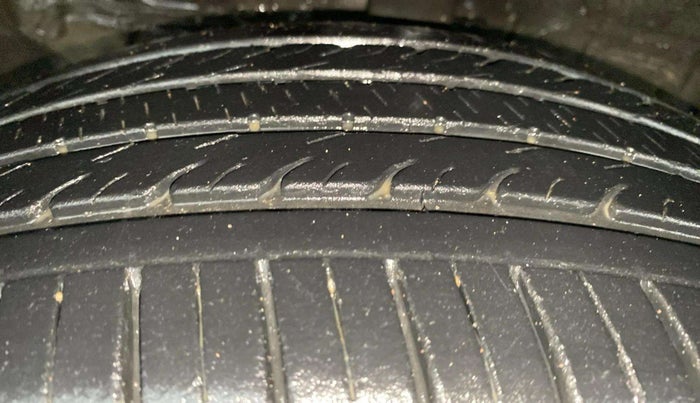 2023 KIA SELTOS HTK PLUS 1.5 IMT, Petrol, Manual, 16,037 km, Left Front Tyre Tread