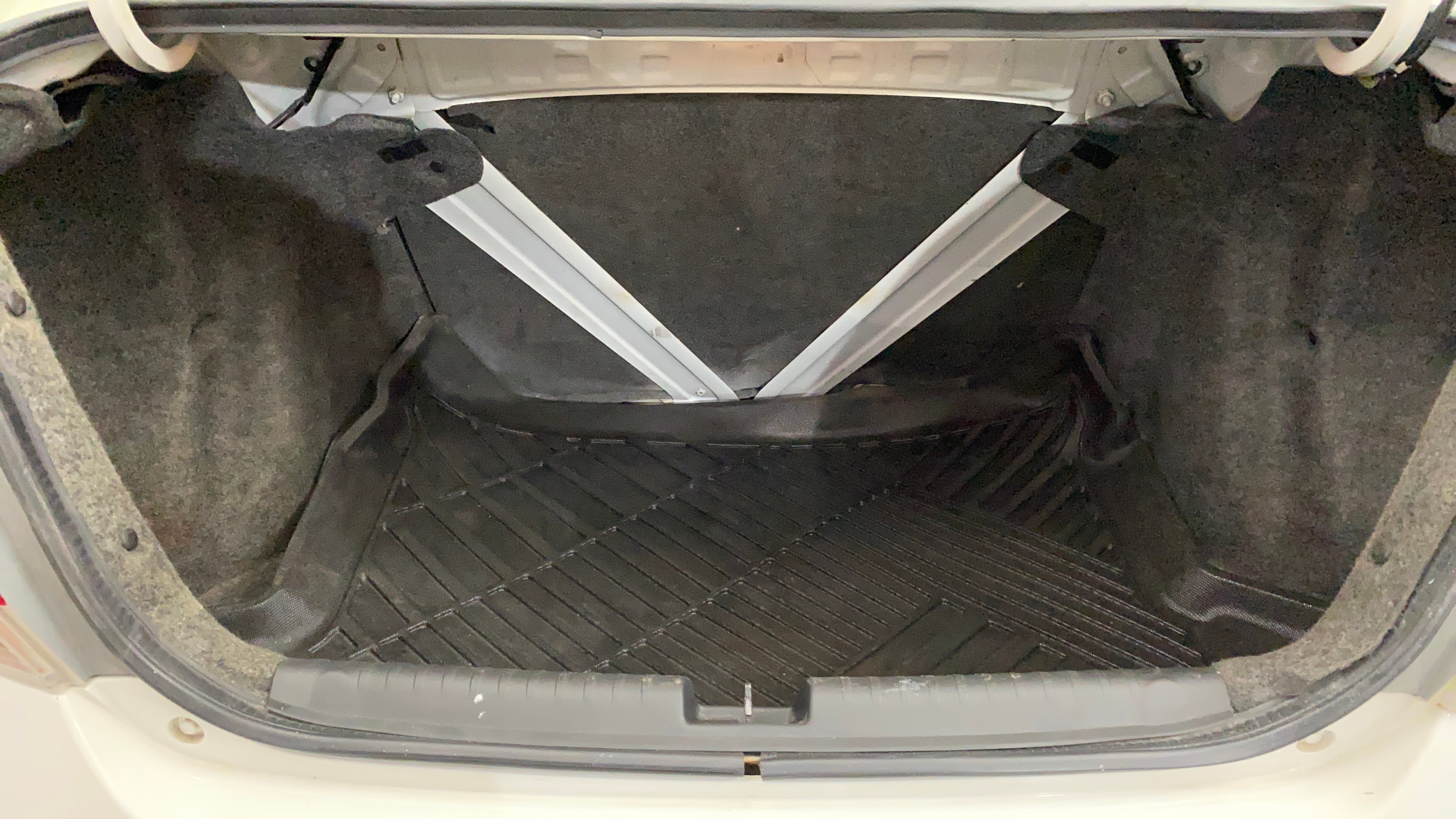 camera-Boot-Inside