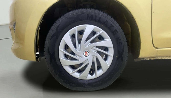 2015 Datsun Go Plus T, Petrol, Manual, 1,17,025 km, Left Front Wheel