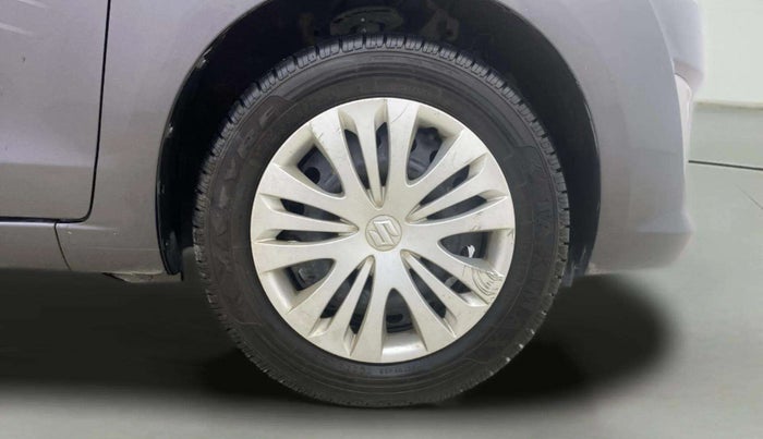 2013 Maruti Ertiga VXI, Petrol, Manual, 34,707 km, Right Front Wheel