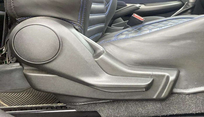2019 Maruti Baleno DELTA CVT PETROL 1.2, Petrol, Automatic, 27,133 km, Driver Side Adjustment Panel