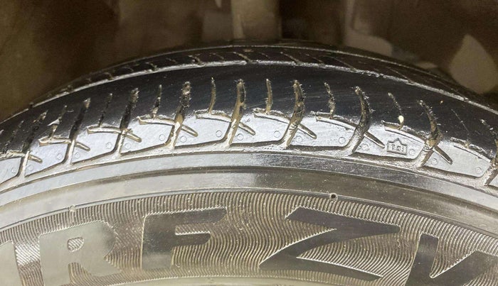 2019 Maruti Baleno DELTA CVT PETROL 1.2, Petrol, Automatic, 27,133 km, Right Front Tyre Tread