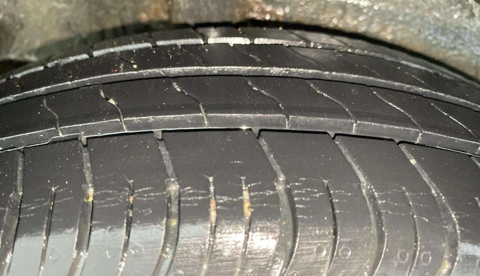2017 Maruti Celerio ZXI AMT (O), Petrol, Automatic, 88,071 km, Right Rear Tyre Tread