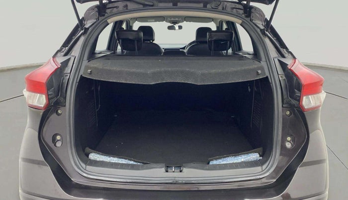 2019 Nissan Kicks XV DIESEL, Diesel, Manual, 52,607 km, Boot Open Zoomed View