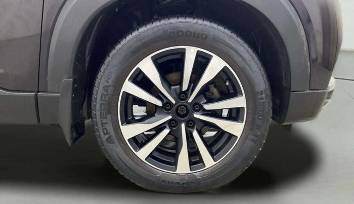 2019 Nissan Kicks XV DIESEL, Diesel, Manual, 52,607 km, Right Front Wheel