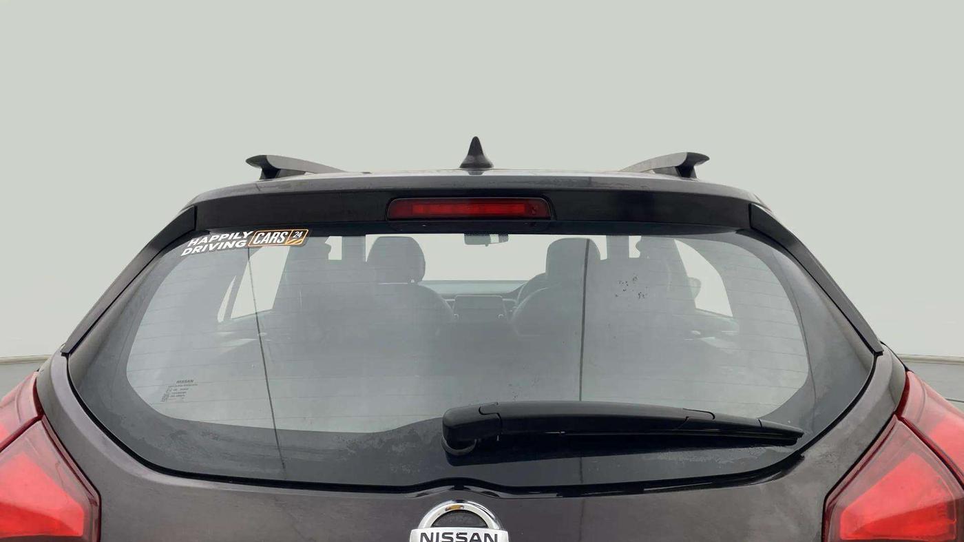 2019 Nissan Kicks XV DIESEL, Diesel, Manual, 52,708 km, Rear Windshield