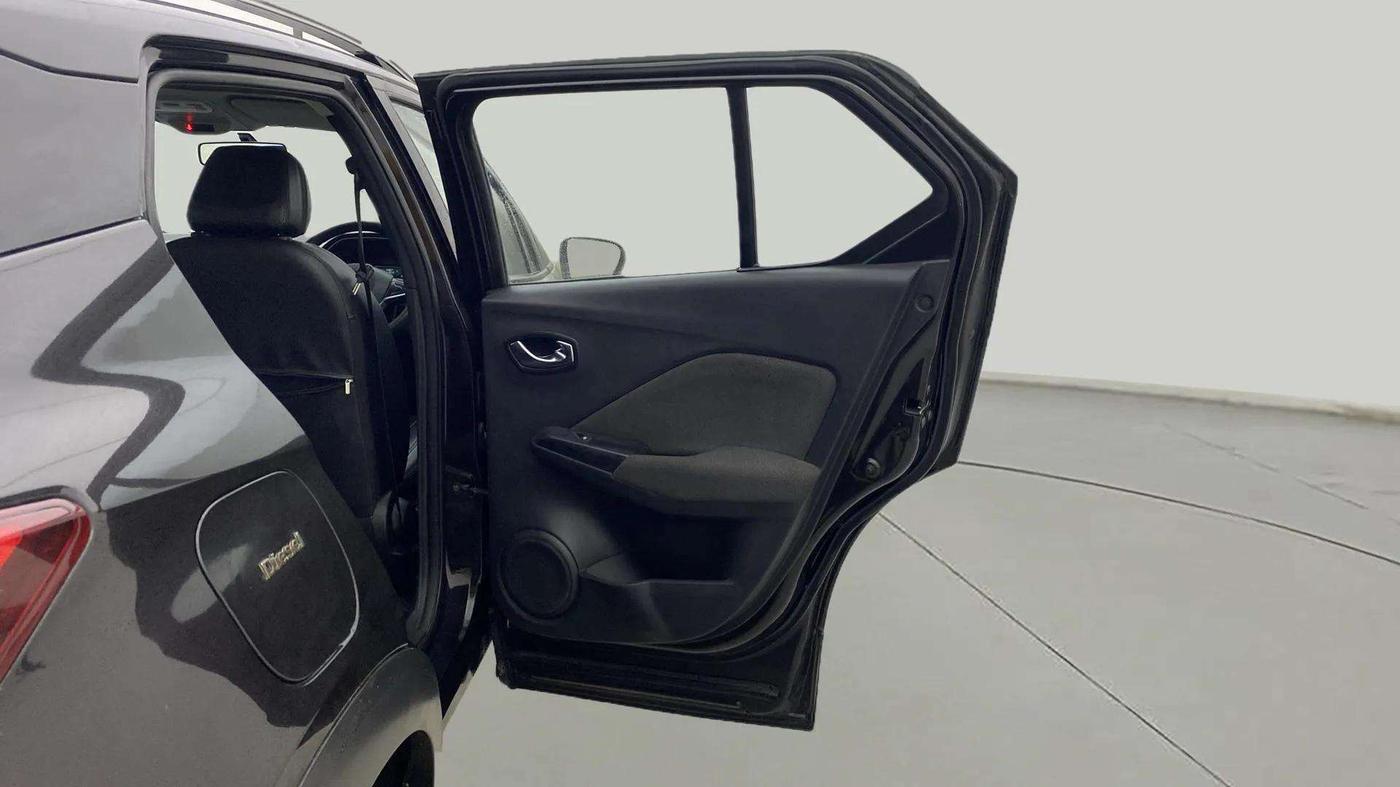 2019 Nissan Kicks XV DIESEL, Diesel, Manual, 52,708 km, RHS Rear Door