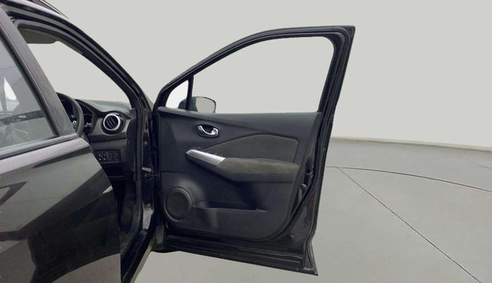 2019 Nissan Kicks XV DIESEL, Diesel, Manual, 52,607 km, RHS Front Door