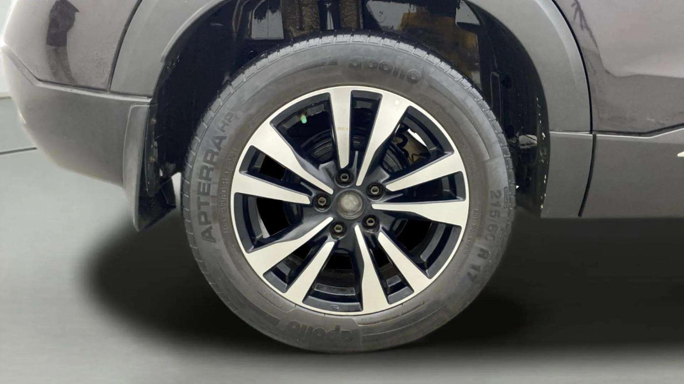 2019 Nissan Kicks XV DIESEL, Diesel, Manual, 52,708 km, Right Rear Wheel