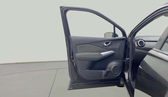 2019 Nissan Kicks XV DIESEL, Diesel, Manual, 52,607 km, LHS Front Door