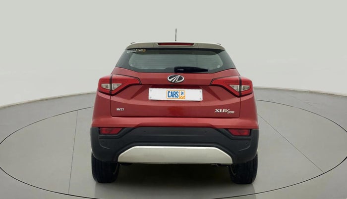 2021 Mahindra XUV300 W8(O) 1.5 DIESEL DUAL TONE, Diesel, Manual, 43,634 km, Back/Rear