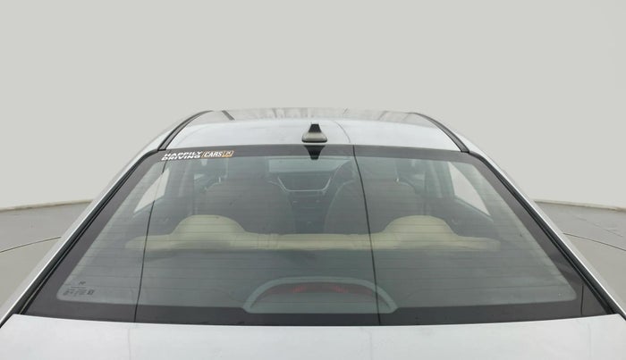 2019 Hyundai Verna 1.6 VTVT SX, Petrol, Manual, 76,958 km, Rear Windshield