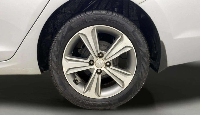 2019 Hyundai Verna 1.6 VTVT SX, Petrol, Manual, 76,958 km, Left Rear Wheel