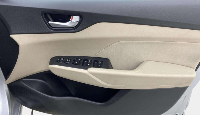 2019 Hyundai Verna 1.6 VTVT SX, Petrol, Manual, 76,958 km, Driver Side Door Panels Control