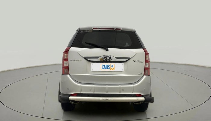 2017 Mahindra XUV500 W10, Diesel, Manual, 62,440 km, Back/Rear