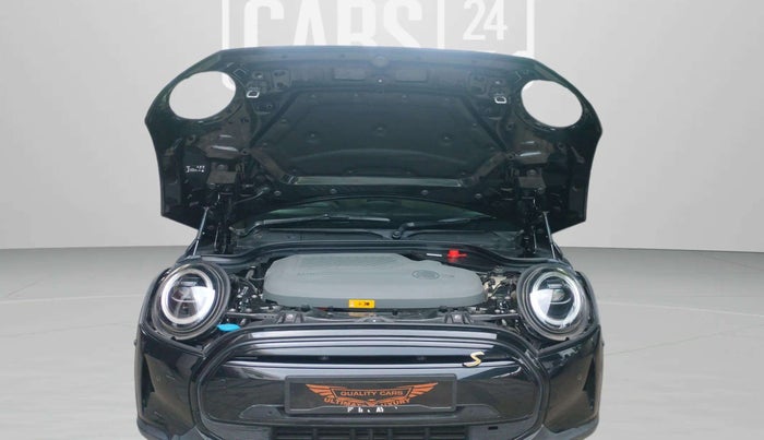 2023 Mini Cooper SE 3-Door, Electric, Automatic, 9,862 km, Open Bonet