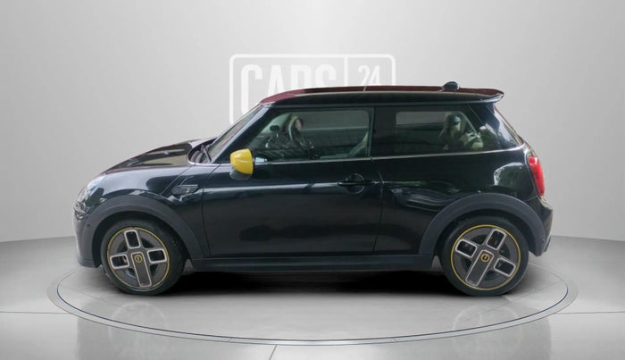 2023 Mini Cooper SE 3-Door, Electric, Automatic, 9,862 km, Left Side