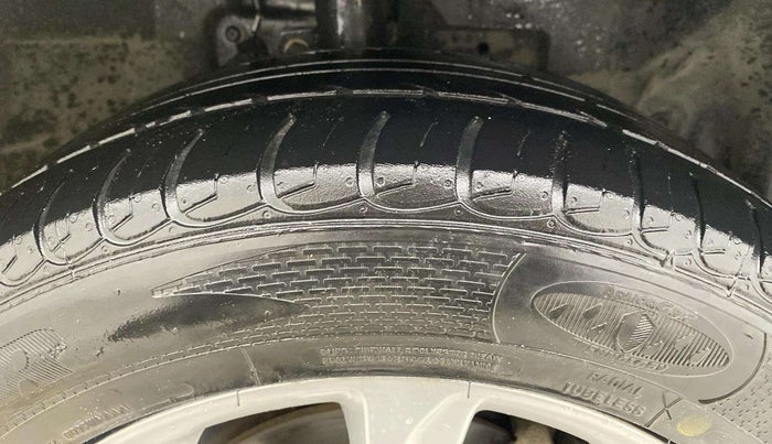 2020 Ford Ecosport TITANIUM 1.5L PETROL AT, Petrol, Automatic, 49,827 km, Right Front Tyre Tread