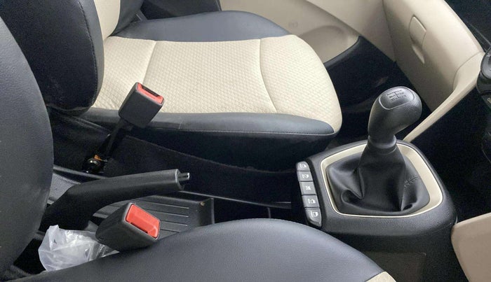 2021 Hyundai NEW SANTRO SPORTZ MT, Petrol, Manual, 563 km, Gear Lever